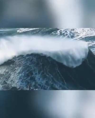 Monster waves captured at Nazaré, Portugal