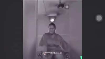 WCGW.. being near a fan