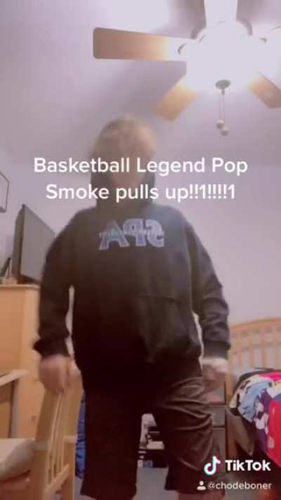 Pop smoke plays basketball