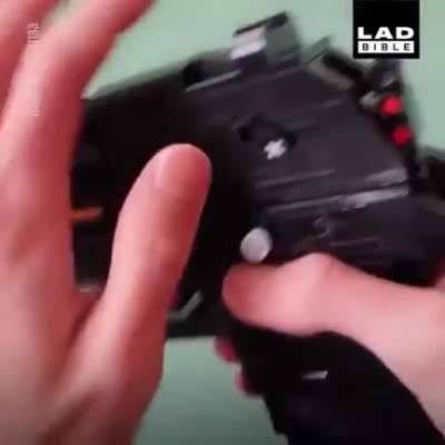 Making a gun from legos