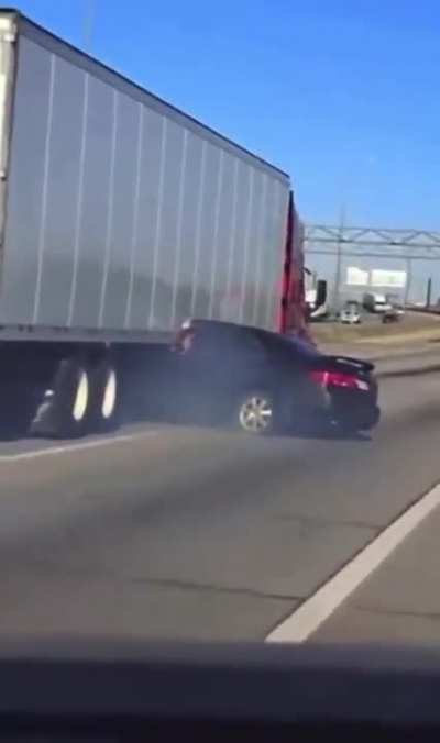 Car dont move out the way ??♂️