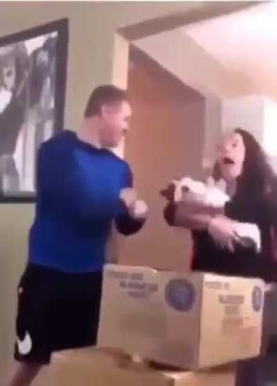 I’ve watched this non stop for the last 10 minutes. Thought it belonged here.
