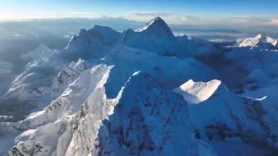 Flying a drone from the top of Mount Everest