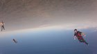 Collision between paratroopers at 3000 meters above sea level