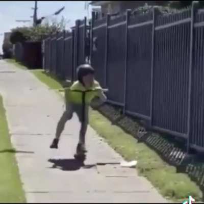 One of the best videos on the internet to this day ??