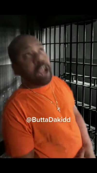 When prisoners can't sleep...