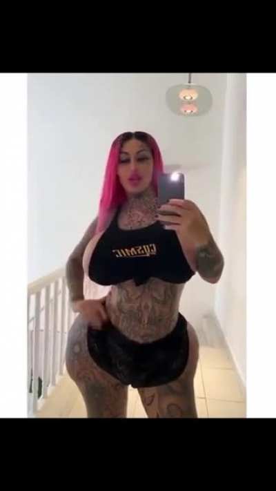 Why would you ruin your body like this? (Also from Facebook, goddamn this app fucked ?)
