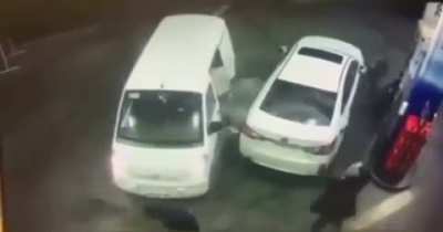 Geniuses in a van try to carjack this fella.... (This counts, right? ?)