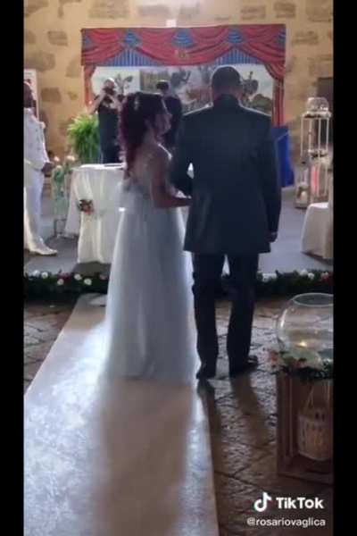 Love wedding's