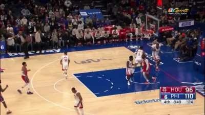 [Highlight] After encouraging Sixers fans to keep booing after committing a boneheaded shotclock violation (not in video), Tobias Harris gets away with a travel, hits a short range shot, and tells the fans "Don't f*cking clap!"