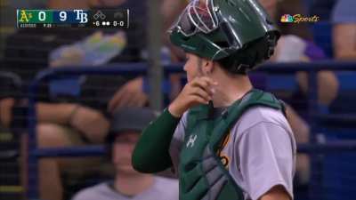 [Highlight] [Highlight] A's commentators discuss why it's hard for fielders to spot pop ups in Tropicana Field: "The baseballs, when they get rolled out into the game, they look like the color of a dirty gym sock. And the roof of this place looks like the