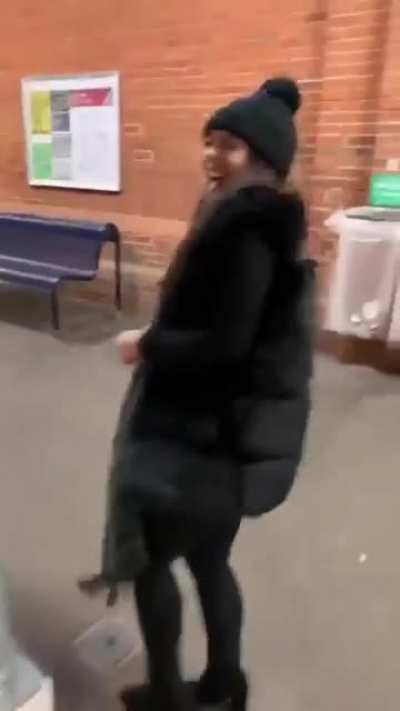 Excuse me ladies, I'm late