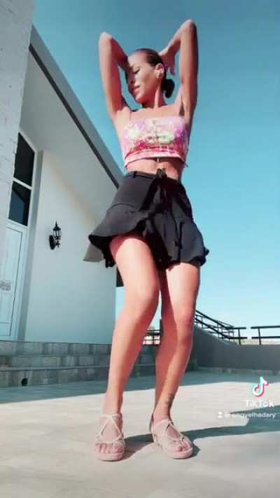 Love dance ??