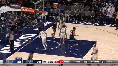 [Highlight] Anthony "A1 from Day 1" Edwards weaves through Wiggins and Looney to sky for the jam !
