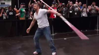 Darth Maul (Ray Park) still got it ?