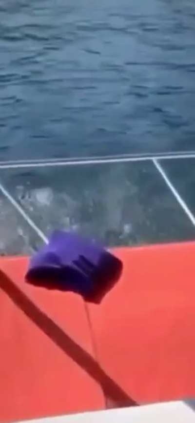 WCGW grabbing a horizontal pole with wet hands…