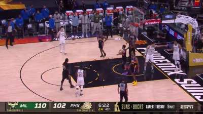 [Highlight] Giannis crosses over and converts the and-1