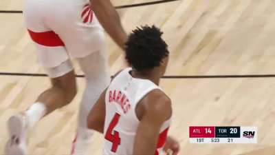 [Highlight] Barnes dish to a tough Pascal bucket, the Raptors follow up with a huge rejection