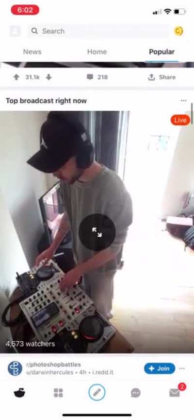 I scrolled one post down and had to screen record this ?