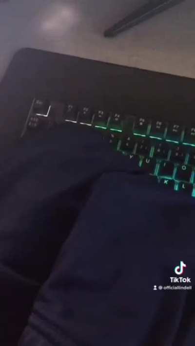 Butt vs Minecraft ?? follow my tiktok for more! -