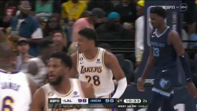 [Highlight] Rui Hachimura storms down the lane and jams it on Jaren Jackson Jr's head!