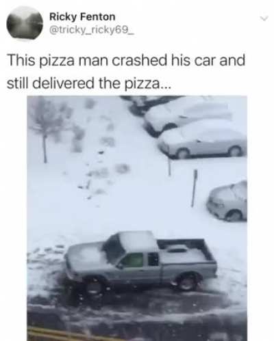 Delivery man delivers pizza after crashing his car ?