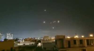 Israel's "Iron Dome" intercepting missiles/rockets over Asheklon.