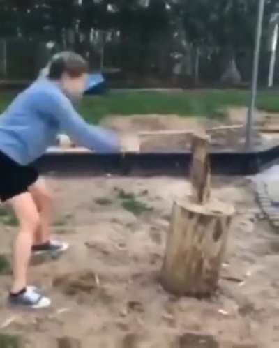 HMC while I try to split this wood with a hatchet