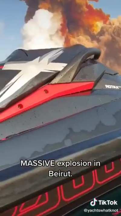 Man has to capsize to avoid Beirut explosion shockwave
