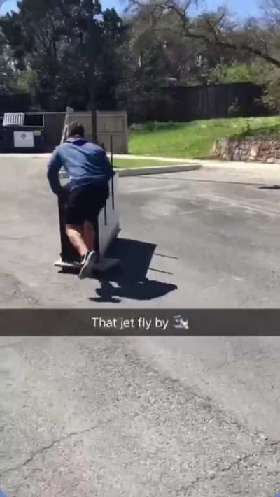Low altitude jet