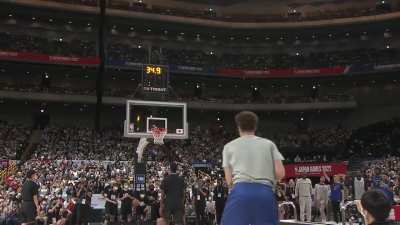 [Highlight] Steph &amp; Klay light it up in the NBA Japan Games 3-Point Contest as the Splash Brothers win 33-28 over Poole &amp; Moody