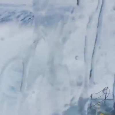 ? Challenging the waves down in Antarctica