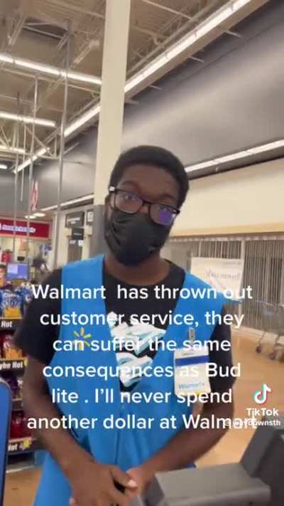 Entitled lazy customer bothering an underpaid employee