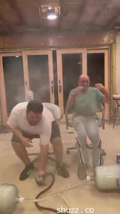 Look to this idiots