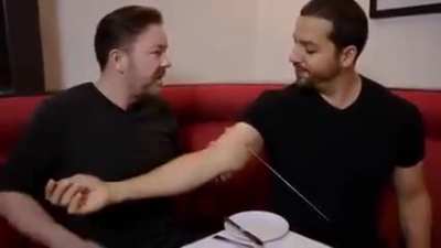 Ricky Gervais reaction to David Blaine's trick "icepick through arm"