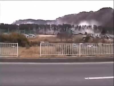 Abrupt tsunami