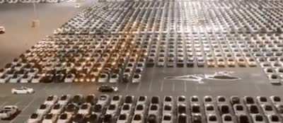 Tesla cars software updating