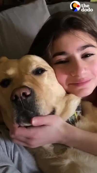 Loyal dog refuses to leave his dad's hospital bed — now they work out together ?
