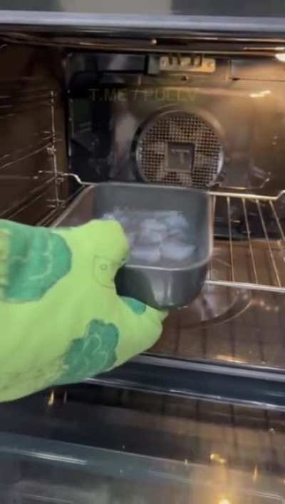 We cook fillets from water in our own juice?