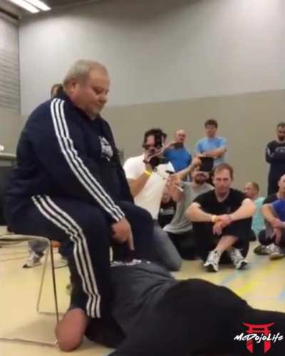 Chair Jitsu.