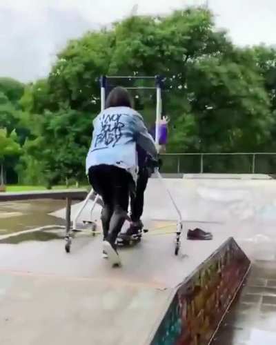 Her son has cerebral palsy, but he’s always wanted to skateboard. His mom fashioned this machine for him so he could do exactly that. ??
