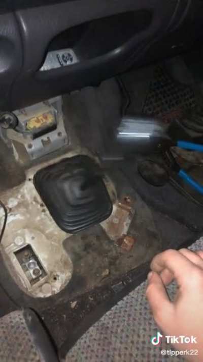 Is this one of them new fancy dual clutch transmissions?