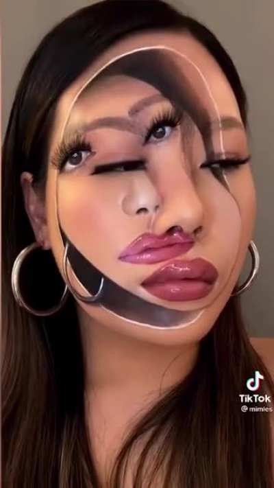 Amazing makeup artist makes surreal creations!