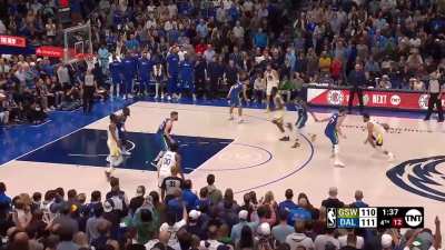 [Highlight] Luka Doncic gets a crucial stop on Curry late in the 4th quarter.
