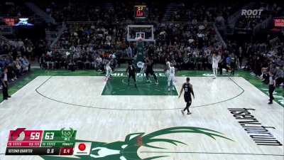 [Highlight] Anfernee beats the halftime buzzer with a difficult baseline fader