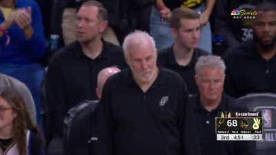 [Highlight] Steph pulls the good ol' lookaway three in front of the Spurs bench