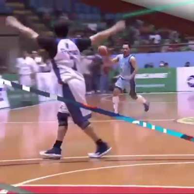 [Highlight] Manny Pacquiao hits a buzzer beater 3 to force overtime