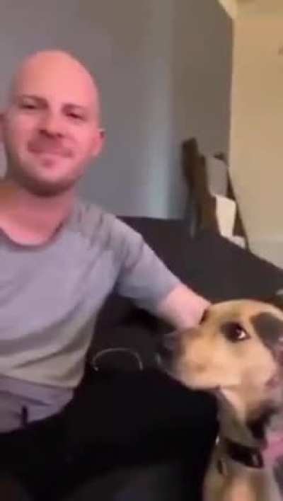 I think he doesn't like her ?