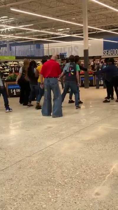 Another Walmart Employee Dance Video with Bonus NPC