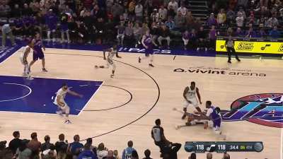 [Highlight] Conley finds Markkanen for the go ahead 3